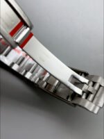 RO-051 - Image 11