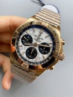 Breitling Chronomat B01 42mm Erling Haaland Edition – 18K Rose Gold – Top-Tier 1:1 Replica - Image 4