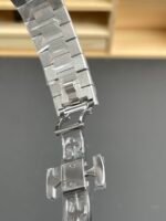 Patek Philippe Nautilus 5712/1A 1:1 Quality Swiss Replica Watch in Blue Dial - Image 8