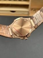 Patek Philippe Nautilus 7010/1R-013 Rose Gold Casing 32MM Swiss Quartz 1:1 Mirror Replica - Image 6