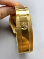 Rolex Submariner 41MM Date Ceramic Gold m126618ln – Replica 1:1 Mirror – Ultimate 904L Steel Watch - Image 10