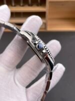 Rolex Yachtmaster 40mm Blue Dial – 1:1 Swiss Replica Watch in 904L Steel Casing - Image 7