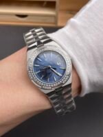 Vacheron Constantin Overseas Steel Casing Blue Dial 35MM Swiss Replica Watch - Image 10