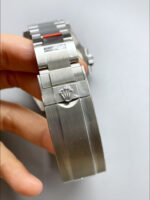 Rolex Submariner 41MM Steel 126610LV “Starbucks” – Replica 1:1 Mirror – Ultimate 904L Steel Watch - Image 10