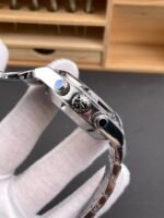 Vacheron Constantin Overseas Chronograph – Top-Tier Replica (Swiss Movement, Steel-tone Dial, Steel Bracelet) - Image 6