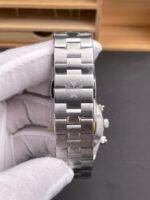 Vacheron Constantin Overseas Chronograph – Top-Tier Replica (Swiss Movement, Steel-tone Dial, Steel Bracelet) - Image 9