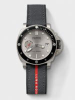 Panerai Submersible Quarantaquattro PAM1681 Luna Rossa 1:1 Mirror Replica Watch 44MM