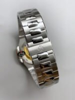 Patek Philippe 5711 Nautilus green – Buyer Research Guide - Image 10