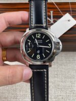 Panerai Super Clone Radiomir Black Seal PAM1084 Swiss Replica Watch – 45MM Black Dial - Image 3