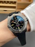 ZF Breitling Avenger 1:1 Replica Watch – Black Luminous Dial, Mechanical Movement, Rubber Strap - Image 10