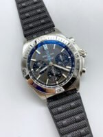 Breitling Chronomat B01 42 Series – Swiss 904L Steel Case, Black Dial – 1:1 Top-Tier Replica Watch - Image 4